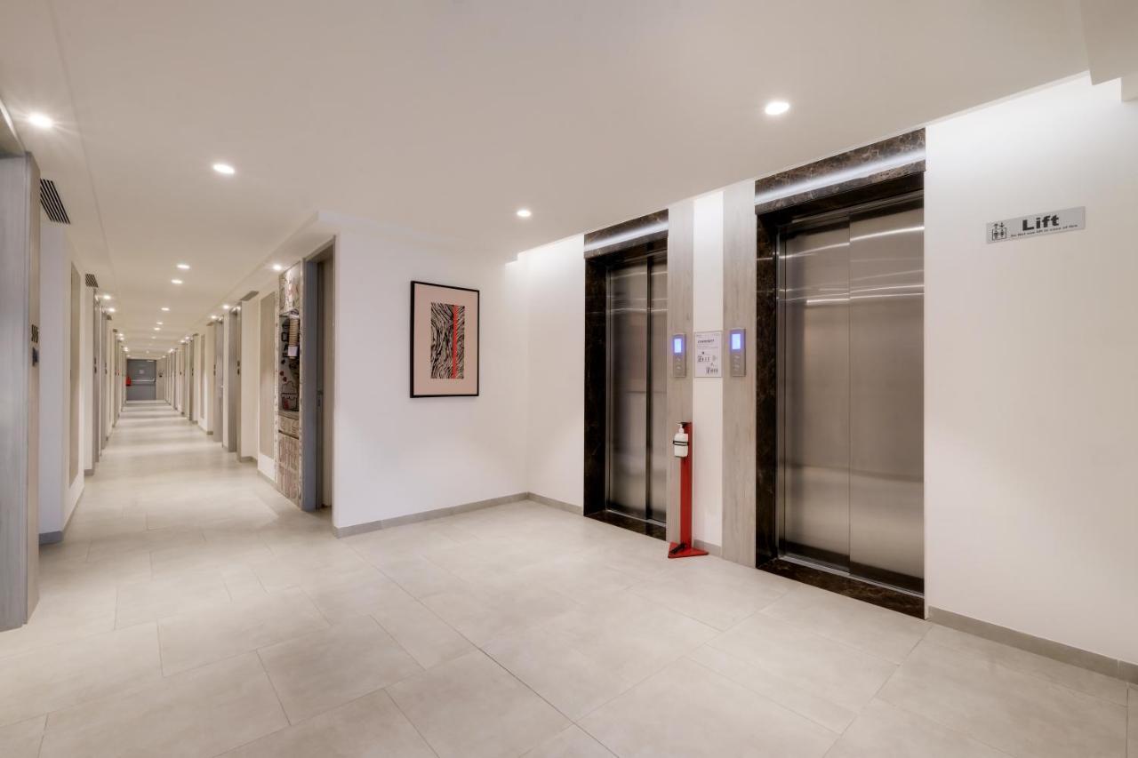 7 Apple Hotel Mahape, ナビムンバイ エクステリア 写真