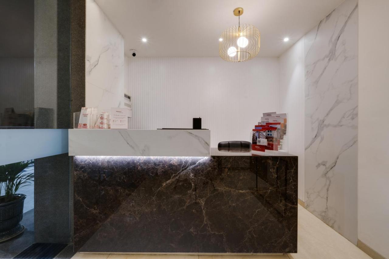7 Apple Hotel Mahape, ナビムンバイ エクステリア 写真