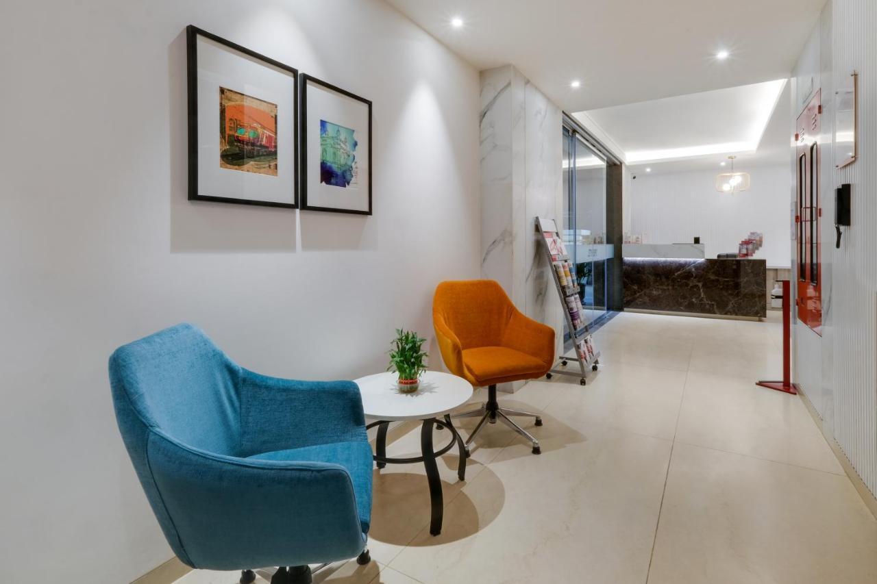 7 Apple Hotel Mahape, ナビムンバイ エクステリア 写真